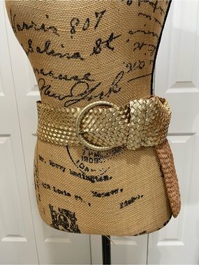 Woven Gold Women's Belt - Stylish Braided Waist Accent